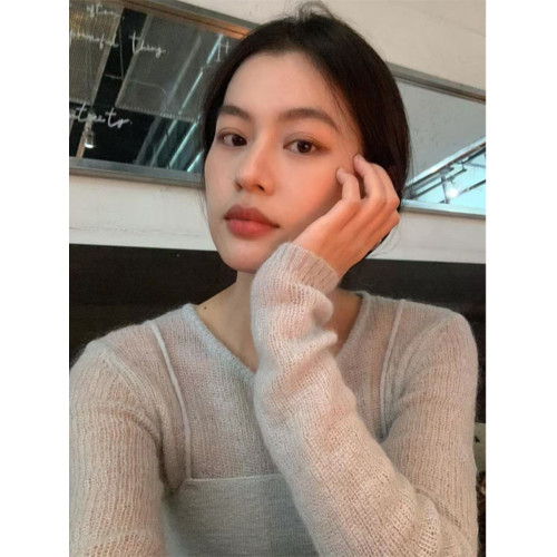 Turn right/陳大腿 韓漫學姐自由解搆主義兩件套T恤吊帶毛織衫ins