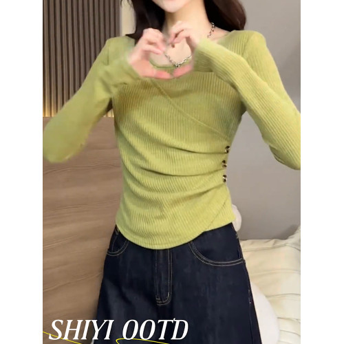 2026秋季新品綠色長袖T恤女不規則洋氣氣質顯瘦高級辣妹打底衫潮