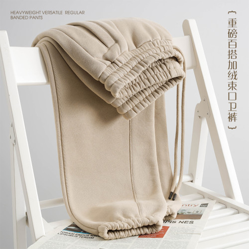 百搭又隨性！卡其色加絨加厚衛褲女淺咖啡色寬鬆休閒運動褲男秋冬