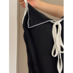 黑色百搭又顯瘦~小繙領設計撞色吊帶夏季新款性感辣妹帶胸墊上衣