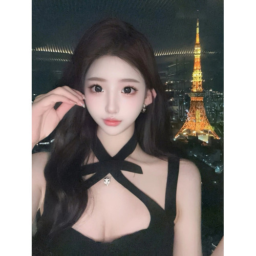 赫本風蝴蝶結掛脖吊帶連衣裙春夏季女2025新款收腰修身A字短裙子