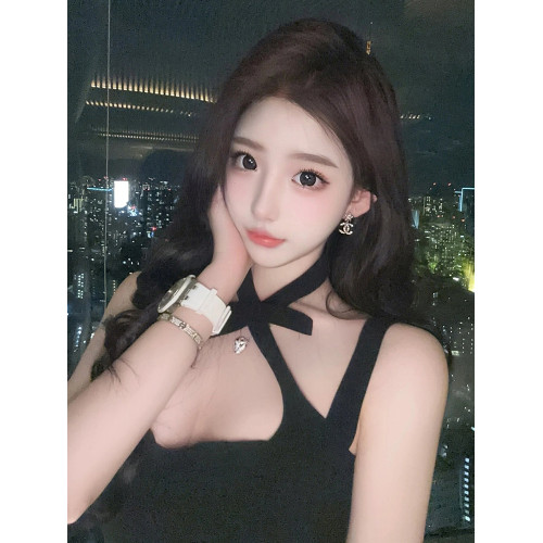 赫本風蝴蝶結掛脖吊帶連衣裙春夏季女2025新款收腰修身A字短裙子