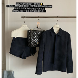 認真賣 禦姐風高級感條紋西裝襯衫女秋高腰短褲辣妹顯瘦兩件套