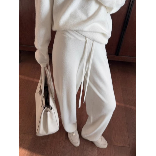 廣州十三行高貨爆款~入剛需款！慵懶風軟糯針織直筒休閒褲女春秋