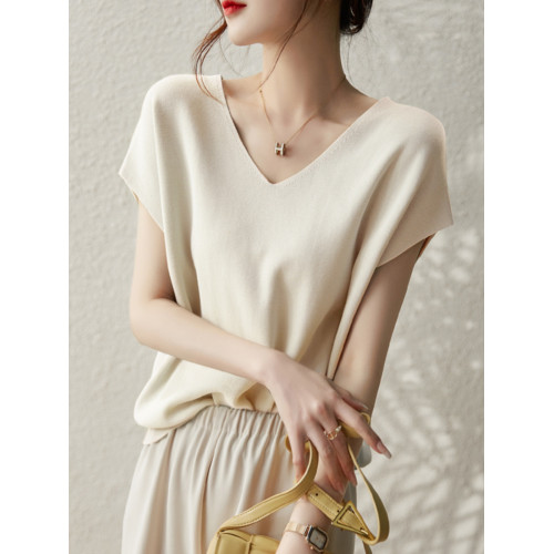 2025新款冰絲短袖V領女T恤寬鬆蝙蝠袖洋風新款上衣顯瘦針織衫女款