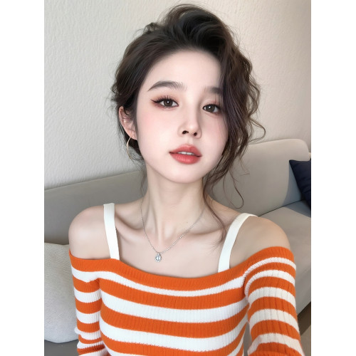 早秋設計感甜辣妹露肩針織打底衫女小衆獨特超好看一字肩吊帶上衣