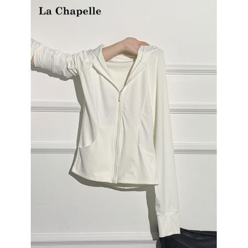 拉夏貝爾白色薄款連帽防曬開衫2025夏新款修身外搭顯瘦上衣外套女