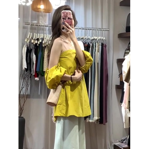 洋氣高級別致小衫多巴胺春夏季穿搭泡泡袖一字肩抹胸寬鬆修身上衣