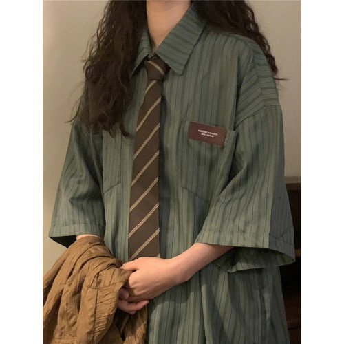 美式復古寬鬆學院風2025夏季設計感小衆短袖條紋襯衫女慵懶風上衣