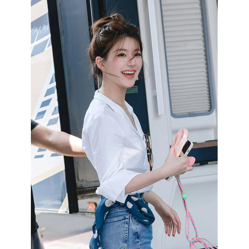 法式白色v領長袖襯衫女春秋新款設計感小衆氣質職業通勤百搭上衣