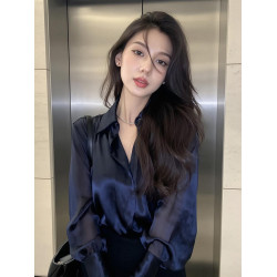 法式通勤穿搭高級感輕奢減齡洋氣藍色襯衫女2026早秋新款時尚上衣