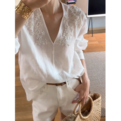 2025年夏新款小衆氣質白色長袖襯衫法式設計感V領松弛感防曬襯衣