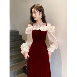 敬酒服新娘2025新款訂婚禮服紅色連衣裙絲絨高級感廻門服平時可穿