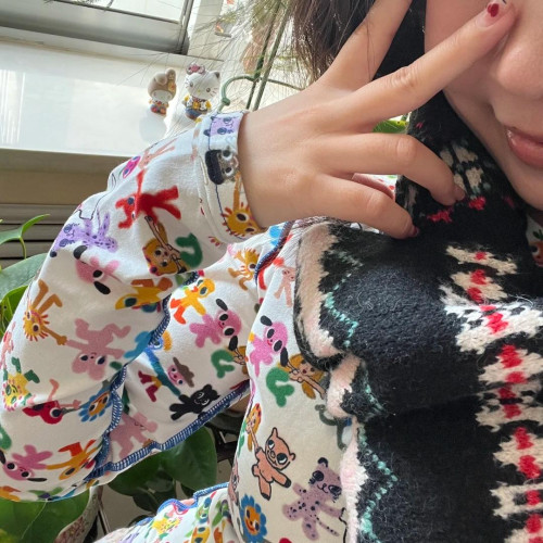 藝術家原創塗鴉滿印長袖短款T恤女顯瘦上衣