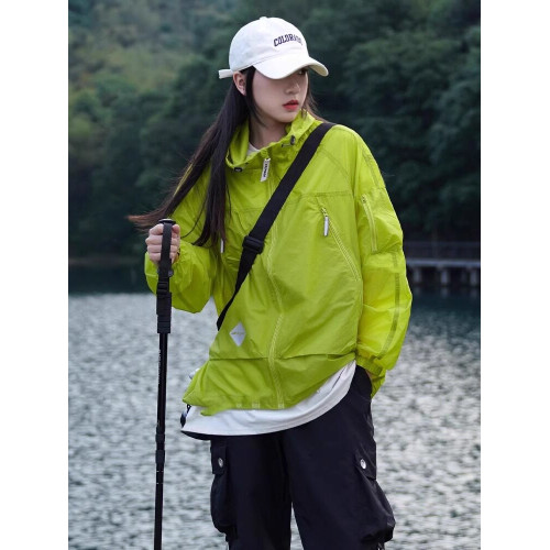 輕薄透氣防曬服女防紫外線UPF50+戶外休閒工裝連帽沖鋒衣外套男潮