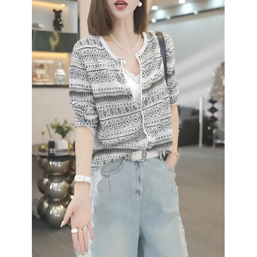 民族風復古花紋長袖防曬衣女2026新款夏季薄款透氣寬鬆針織開衫女