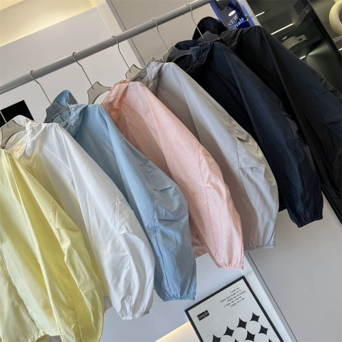 年度口碑！東Li4級防水UPF50+防紫外線輕薄透氣連帽防曬衣外套女