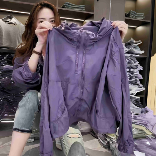 2025夏新款慵懶風設計感純色大碼寬鬆防曬沖鋒衣開衫防曬上衣外套