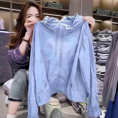 2025夏新款慵懶風設計感純色大碼寬鬆防曬沖鋒衣開衫防曬上衣外套