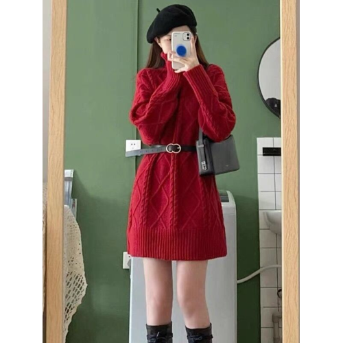 2025聖誕本命年紅色針織連衣裙女秋冬寬鬆外穿加厚高領套頭毛衣裙