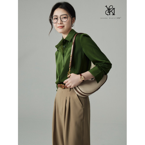 婭可家版型升級3.0 綠色緞面襯衫女春設計感小衆復古港味氣質襯衣