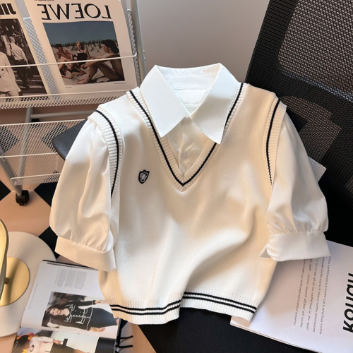 專櫃商場撤廻國際大牌剪標學院風假兩件襯衫短袖女夏短款針織上衣