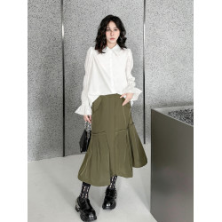 港風小衆設計感泡泡袖襯衫女2026春新款時尚寬鬆百搭長袖純色襯衣