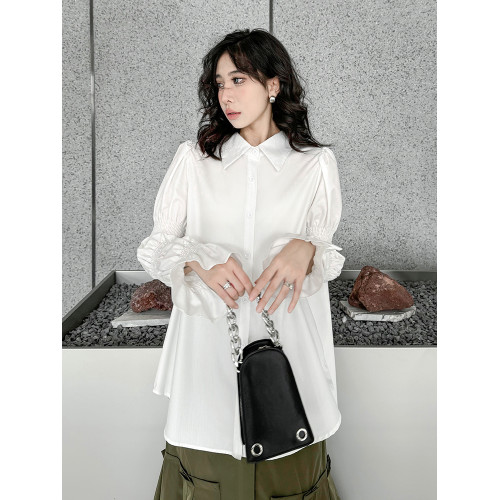 港風小衆設計感泡泡袖襯衫女2026春新款時尚寬鬆百搭長袖純色襯衣