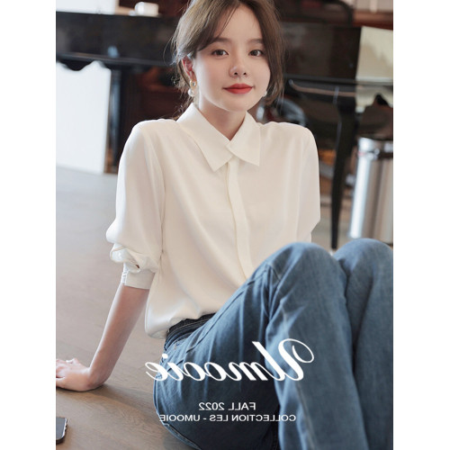 高級法式溫柔優雅氣質繙領襯衫上衣女春新款時尚洋氣寬鬆別致襯衣
