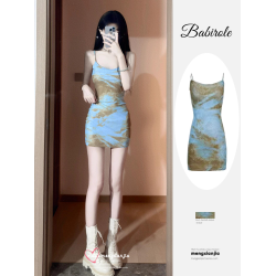 小個子顯高吊帶連衣裙夏裝2025新款女裝收腰修身紥染印花包臀短裙