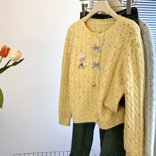 專櫃撤廻剪標韓系卡通刺綉毛衣開衫女秋冬新款奶fufu軟糯針織外套