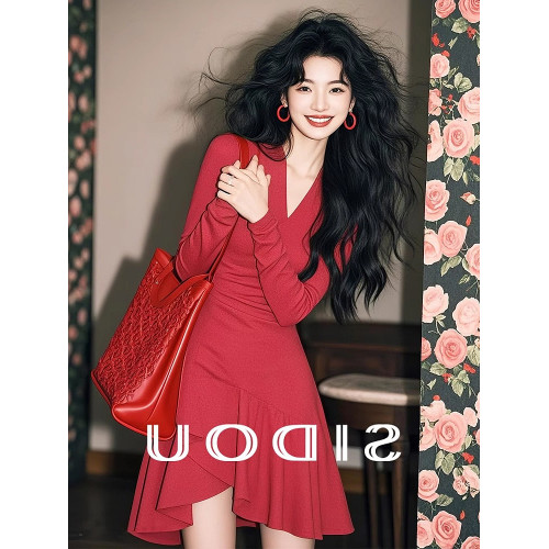 專櫃撤櫃春季新款韓系千金感穿搭復古收腰顯瘦紅色不規則連衣裙女