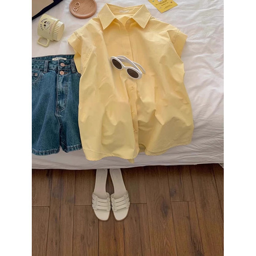 2025夏季新款奶黃色Polo領法式復古短袖襯衫女洋氣減齡飛飛袖上衣