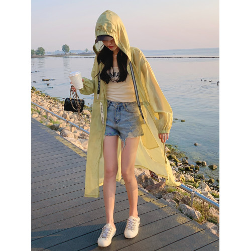 輕薄款防曬衣女夏季2025新款寬鬆長款防曬服開衫海邊連帽罩衫外套