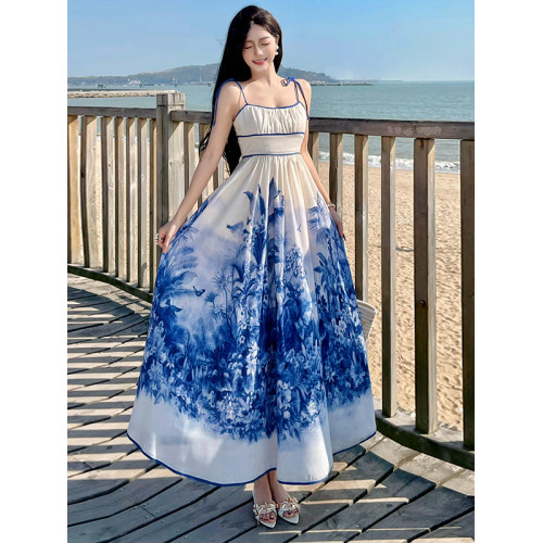 新中式國風海島穿搭度假風吊帶連衣裙女春夏旅遊拍照絕美收腰長裙