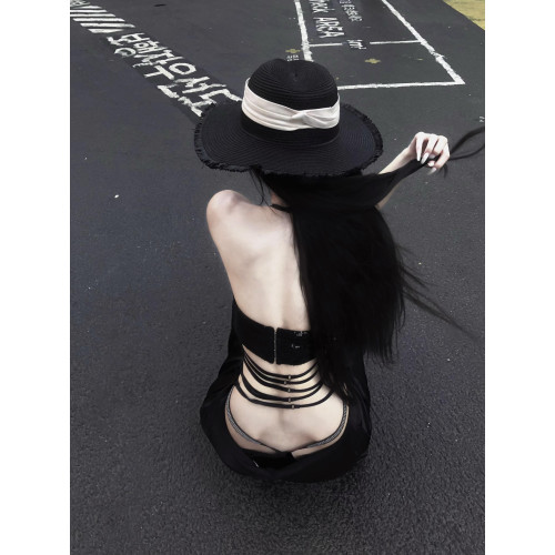 OUTFlT STUDIO 歐美辣妹風黑色亮片抹胸設計感露背上衣女夏季 OUTFlT STUDIO 歐美辣妹風黑色亮片抹胸設計感露背上衣女夏季