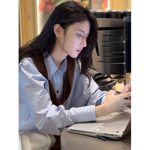 藍色條紋襯衫女春秋2025新款寬鬆小個子內搭曡穿襯衣職業長袖上衣