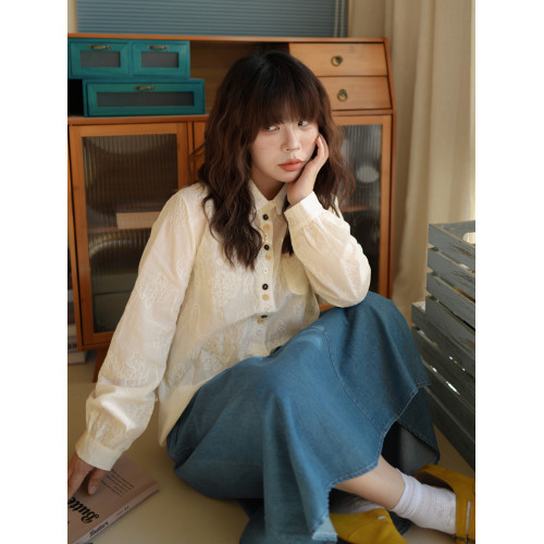 設計感法式純色繙領蕾絲長袖襯衫女春季新款高級感洋氣減齡上衣