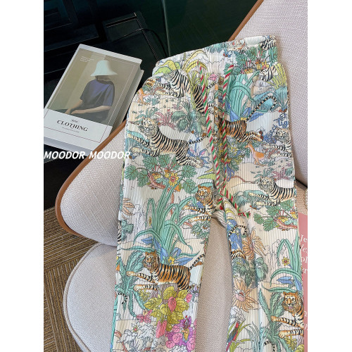 撿漏出口剪標~老虎印花濶腿褲女夏季新款直筒垂感休閒褲