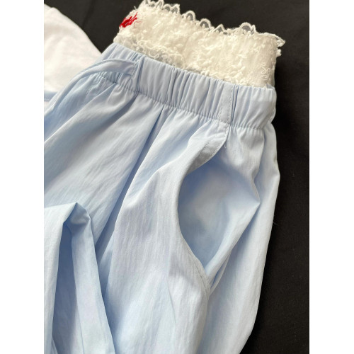 SUN！舒適輕棉速乾褲~蕾絲拼接腰頭baby藍濶鐮刀褲女美式彎刀褲子