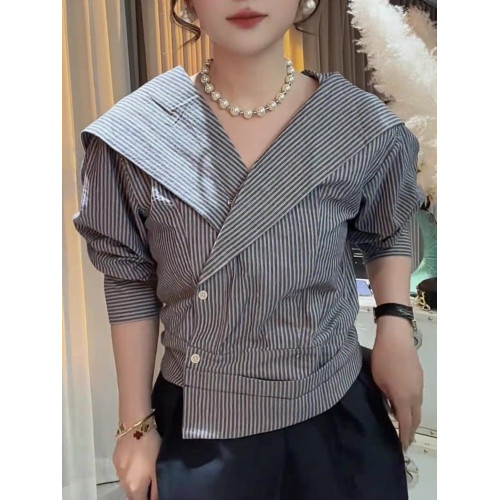 高級感通勤條紋海軍領氣質襯衫不規則斜襟顯瘦短款上衣2025年新款