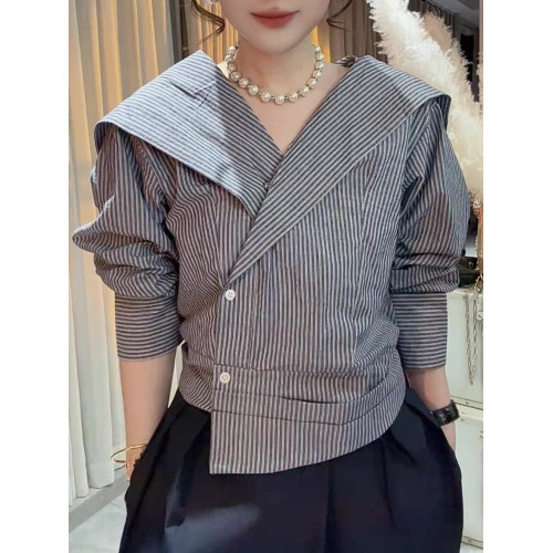 高級感通勤條紋海軍領氣質襯衫不規則斜襟顯瘦短款上衣2025年新款