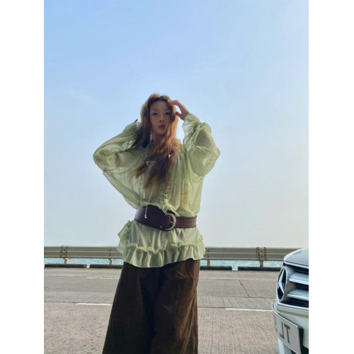 Turn right/陳大腿 小衆別致松弛氛圍感荷葉邊重工燙鑽宮廷風襯衫