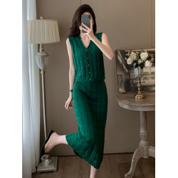 度假風設計感小心機鏤空背心冰絲針織套裝裙女V領針織衫半身a字裙