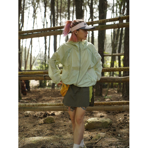 《宇宙荒野》戶外春夏山系徒步登山多巴胺速乾輕薄連帽防曬衣男女