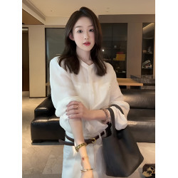 法式氣質圓領長袖白色襯衫女2025新款早秋設計感寬鬆休閒獨特上衣