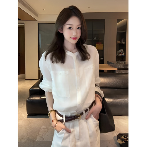 法式氣質圓領長袖白色襯衫女2025新款早秋設計感寬鬆休閒獨特上衣