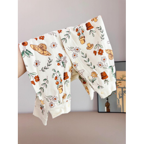 新生兒連體衣純棉春秋無骨長袖無骨哈衣嬰兒衣服外出爬服柔軟超萌