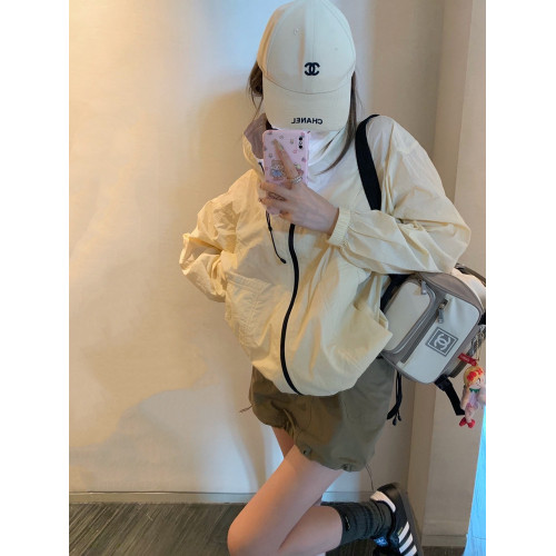 時尚輕薄防曬衣夾克外套設計感百搭徒步沖鋒“皮膚”衣2026新款 時尚輕薄防曬衣夾克外套設計感百搭徒步沖鋒“皮膚”衣2026新款