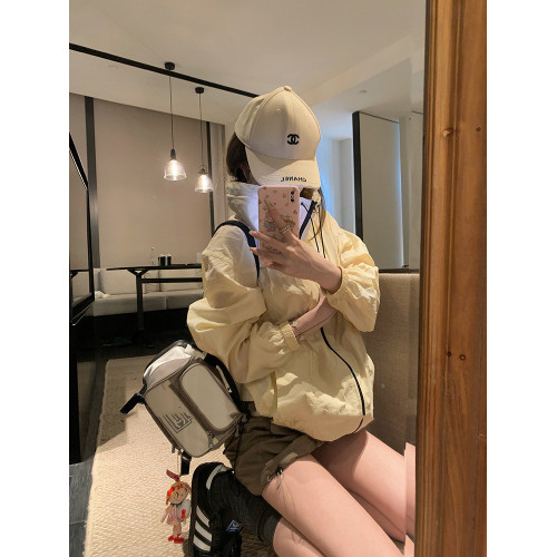 時尚輕薄防曬衣夾克外套設計感百搭徒步沖鋒“皮膚”衣2026新款 時尚輕薄防曬衣夾克外套設計感百搭徒步沖鋒“皮膚”衣2026新款